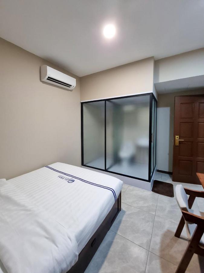 Hotel Global Residency 2*